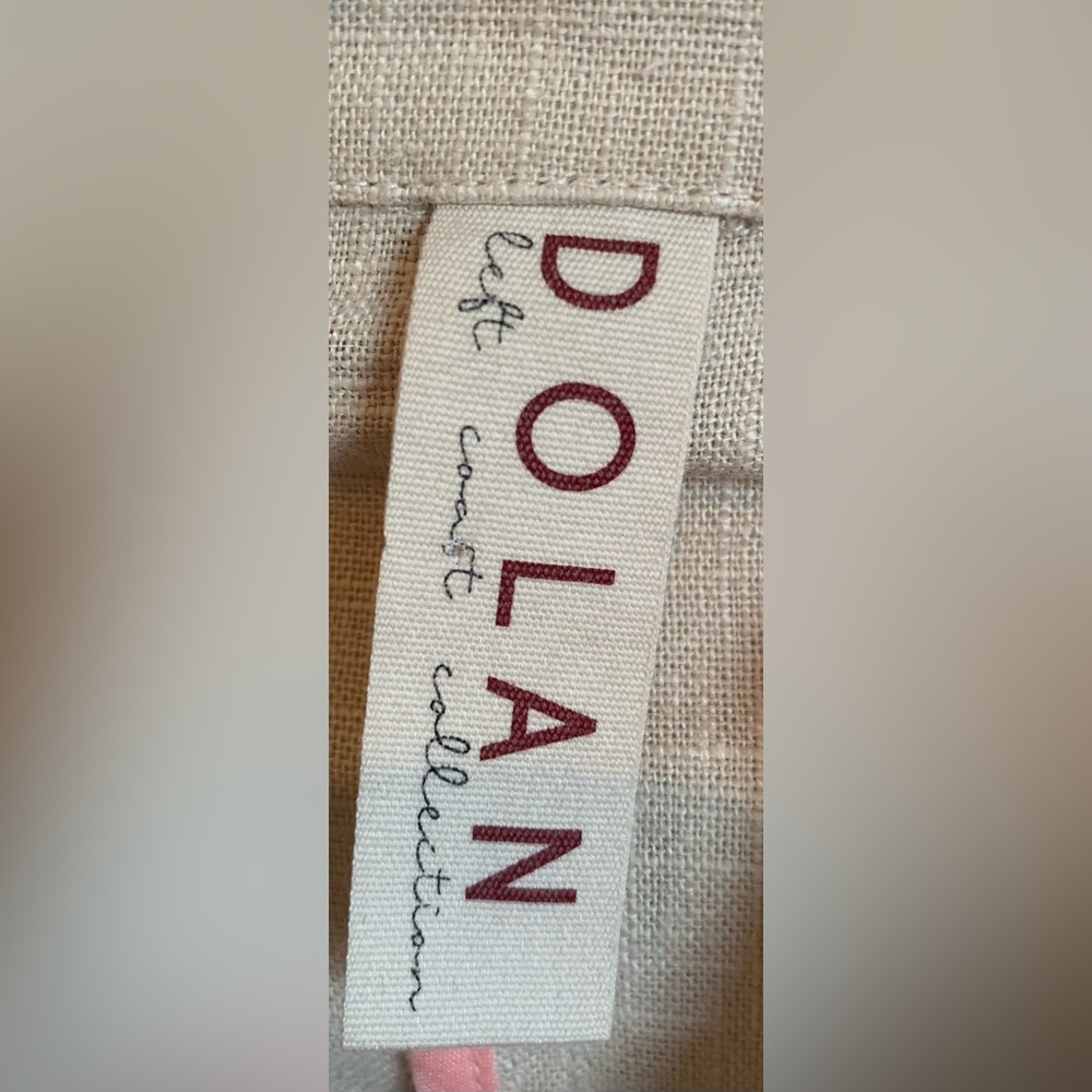 Anthropology Dolan jacket NWOT vs EUC. Size
S, linen blend, in an oatmeal color - Picture 8 of 9
